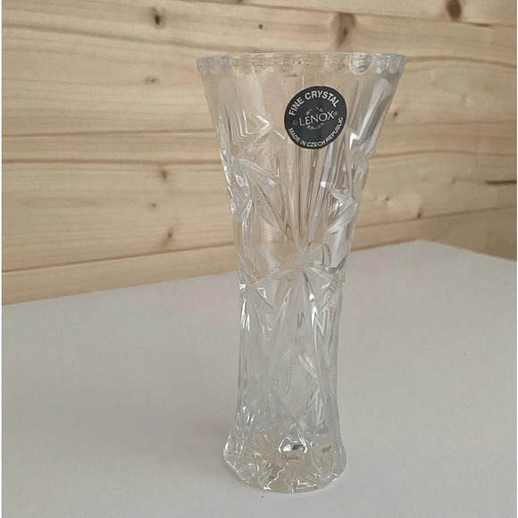 Elegant LENOX 6" Fine Crystal Timeless Collectible Flower Bud Vase - Picture 4 of 9